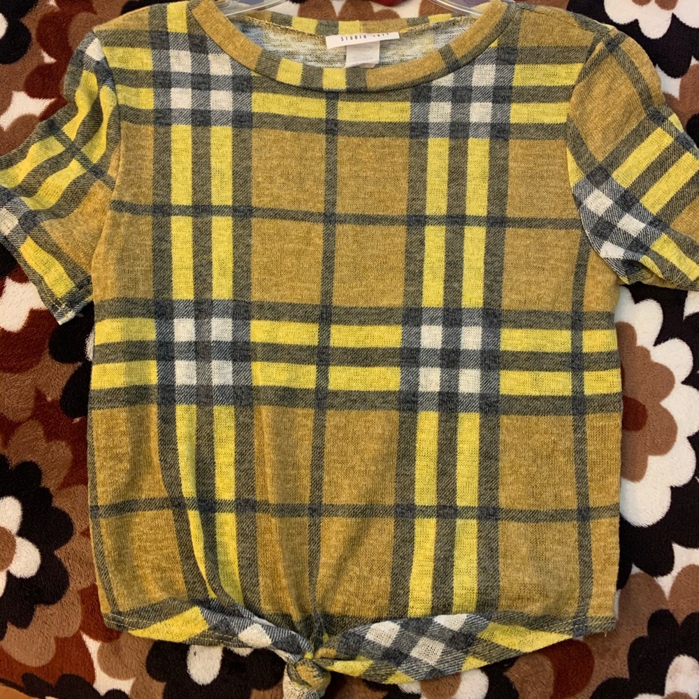 Yellow cute top💛